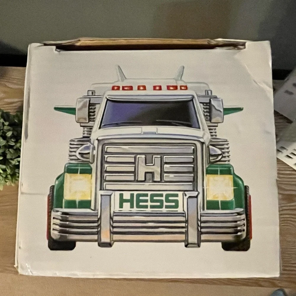 2010 Hess Toy Truck and Jet collectible.